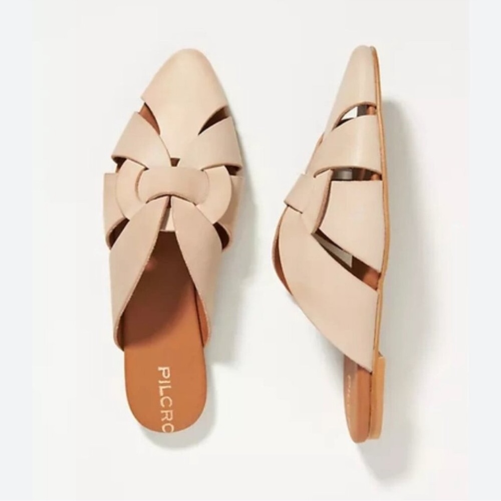 ANTHROPOLOGIE PILCRO TWISTED LEATHER SLIDES Mules